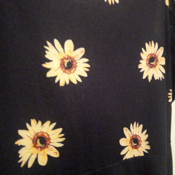 Luck Co Daisy Spaghetti Strap Sundress-Size XL-Adjustable Strap-Knee Length - Picture 6 of 10